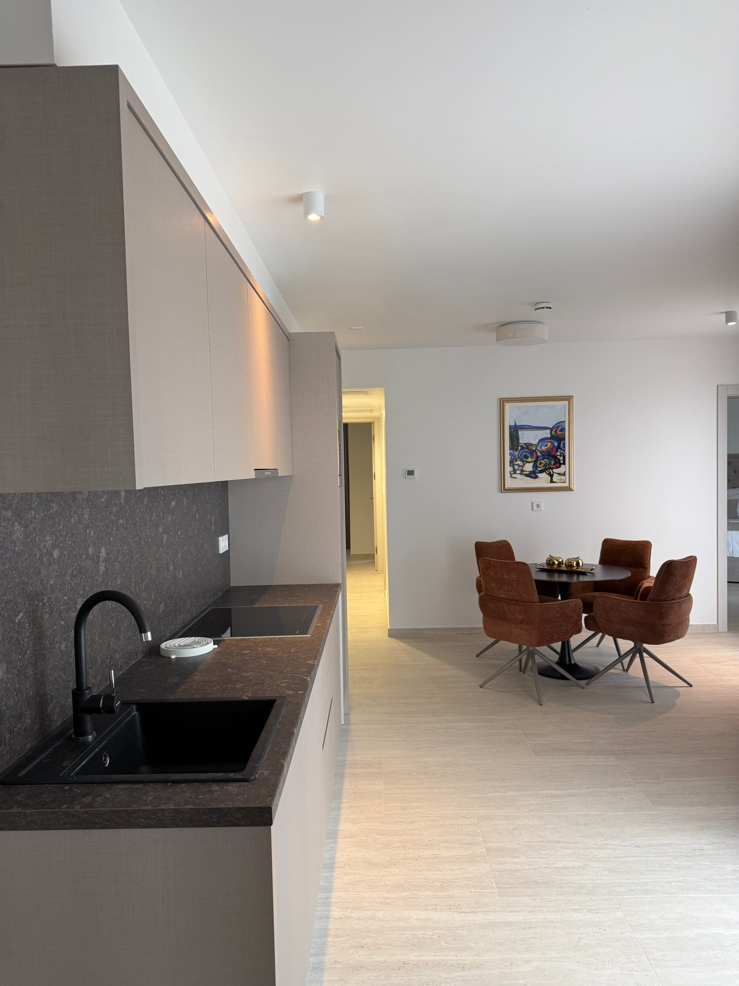 Spaziosa suite N°4 con due camere da letto e 2 bagni